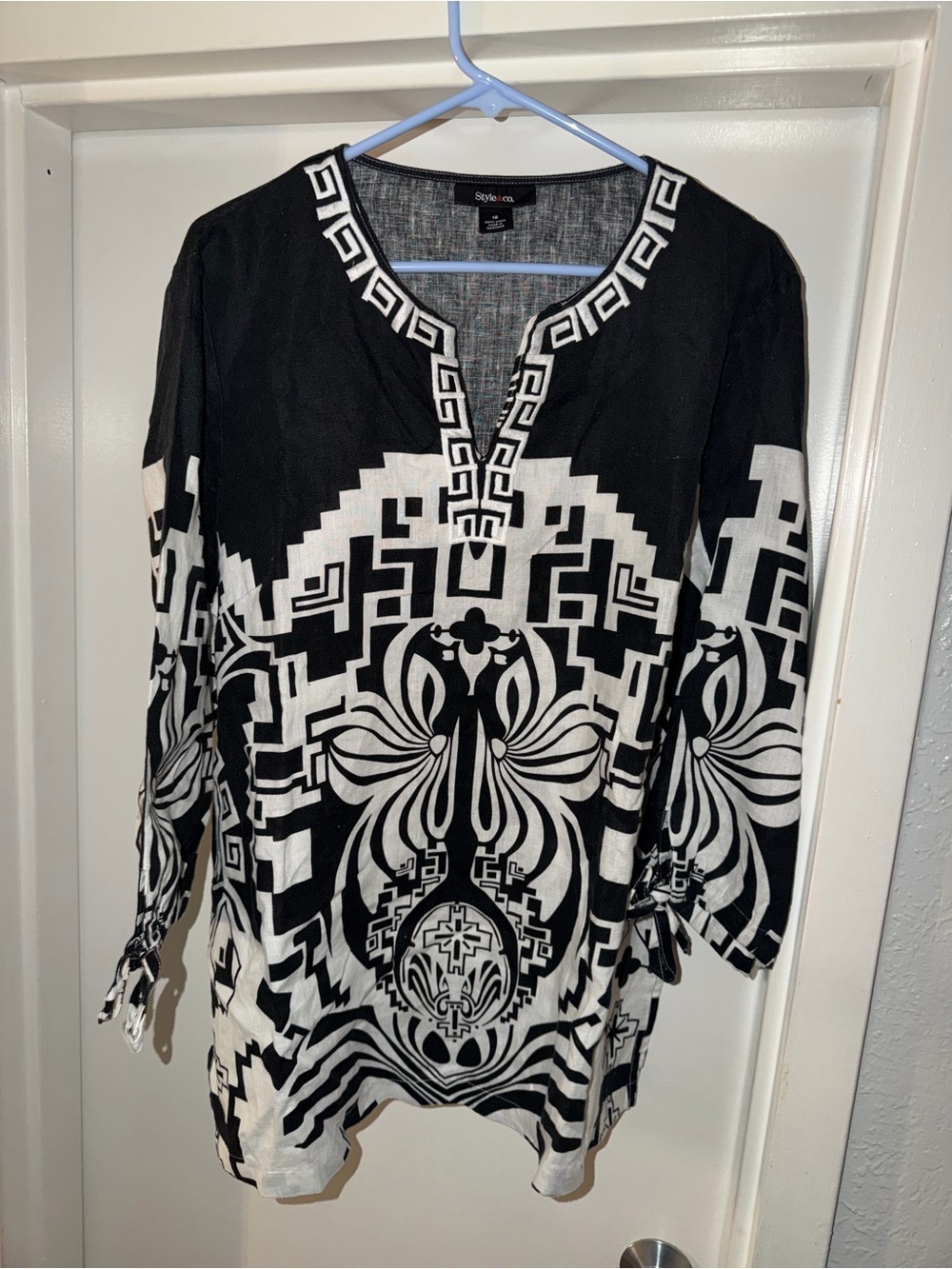 Style & Co. 100% Linen Black and White Geometric Tunic Blouse 18